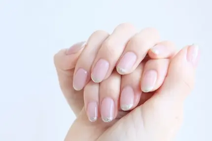 ジェルネイルの拭き取りはエタノールで代用できる！？使い方やおすすめ商品も紹介